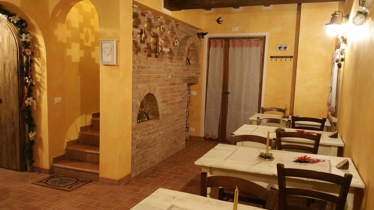 Roncoferraro La Casa Delle Rondini Bed & Breakfast エクステリア 写真